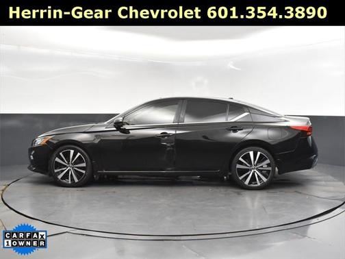2022 Nissan Altima SR VC-Turbo FWD