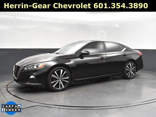 2022 Nissan Altima SR VC-Turbo FWD