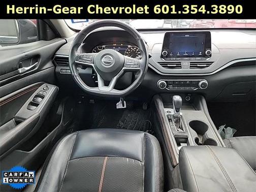 2022 Nissan Altima SR VC-Turbo FWD