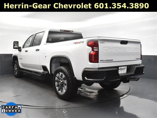 2024 Chevrolet Silverado 2500 Custom