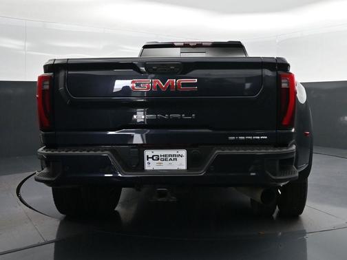 2024 GMC Sierra 3500 Denali