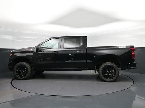 Black 2026 Chevrolet Silverado 1500 Custom Trail Boss