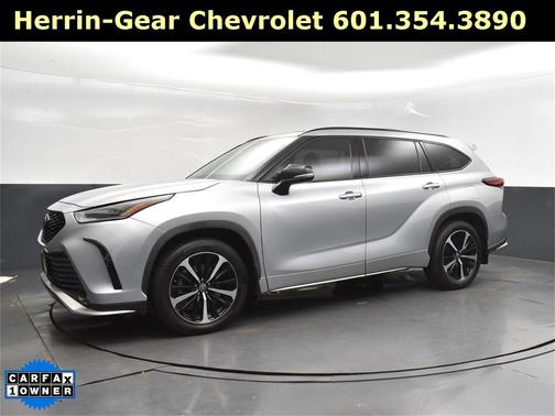 2022 Toyota Highlander XSE