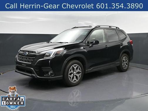 2023 Subaru Forester Premium