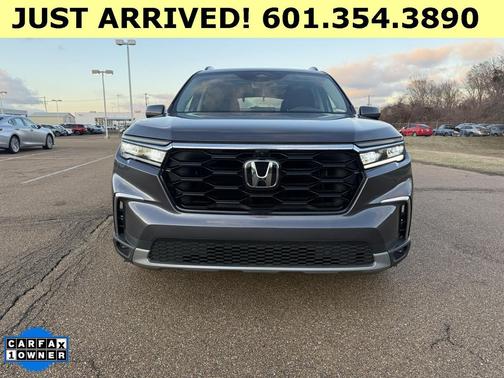 2023 Honda Pilot AWD Elite