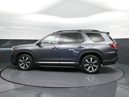 2023 Honda Pilot AWD Elite