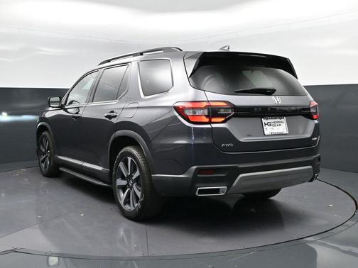 2023 Honda Pilot AWD Elite