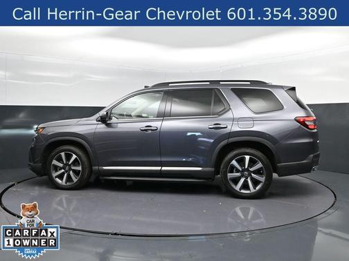 2023 Honda Pilot AWD Elite