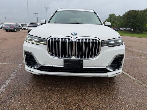 Alpine White 2021 BMW X7 xDrive40i