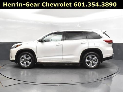 2017 Toyota Highlander Limited
