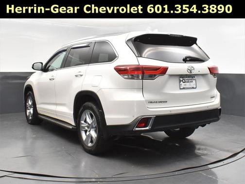 2017 Toyota Highlander Limited