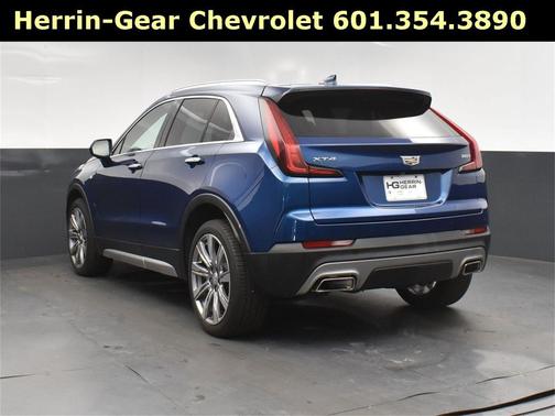 2019 Cadillac XT4 Premium Luxury