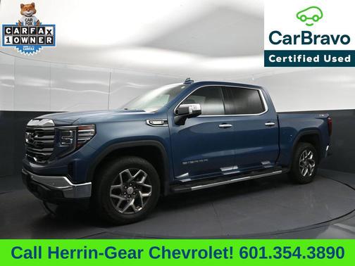 Downpour Metallic 2024 GMC Sierra 1500 SLT