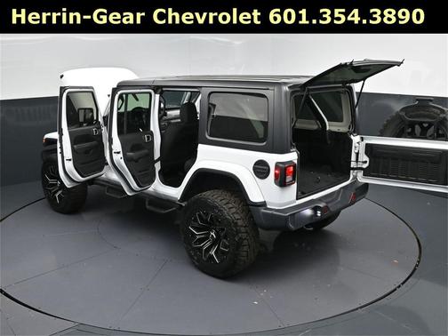 2019 Jeep Wrangler Unlimited Sahara
