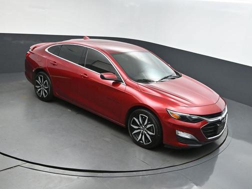2024 Chevrolet Malibu FWD RS
