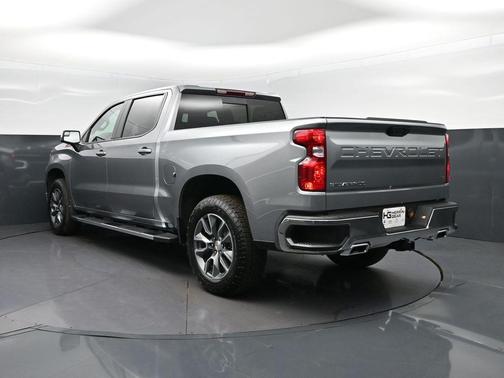 Sterling Gray Metallic 2026 Chevrolet Silverado 1500 LT
