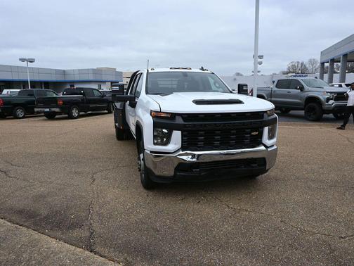 2023 Chevrolet Silverado 3500 WT