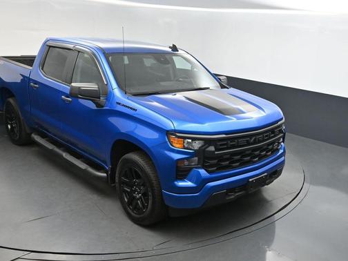 2024 Chevrolet Silverado 1500 Custom
