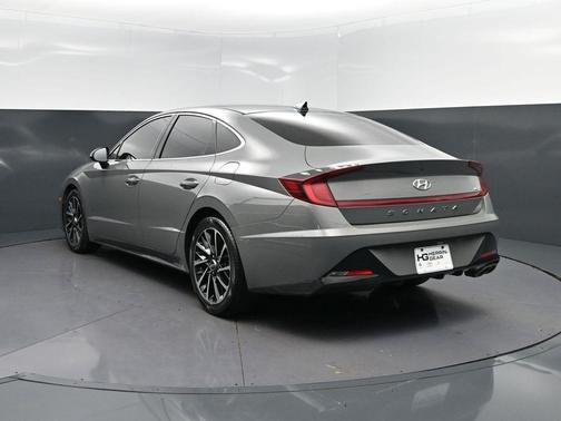 2020 Hyundai SONATA SEL Plus