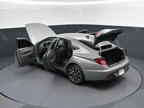 2020 Hyundai SONATA SEL Plus