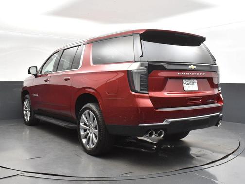 2025 Chevrolet Suburban Premier