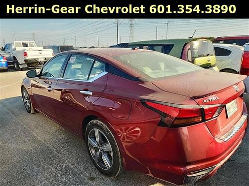 2022 Nissan Altima 2.5 SL