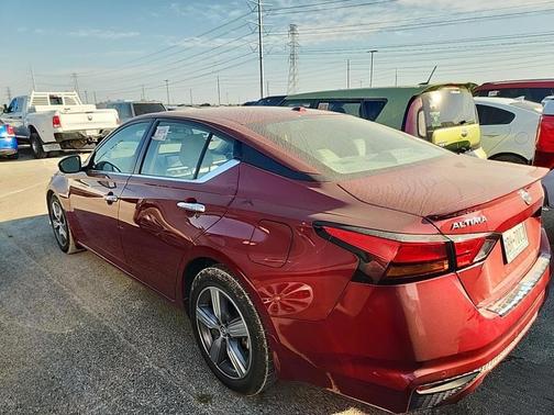 2022 Nissan Altima 2.5 SL