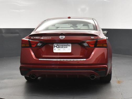 2022 Nissan Altima 2.5 SL