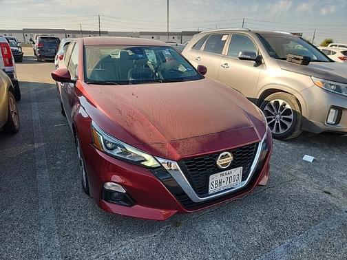 2022 Nissan Altima 2.5 SL