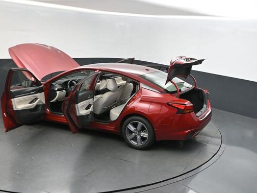 2022 Nissan Altima 2.5 SL