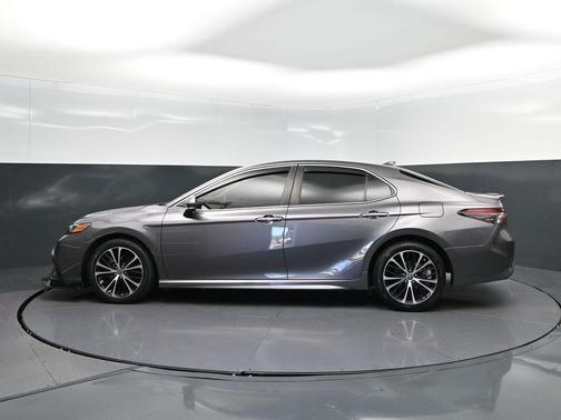 Gray 2023 Toyota Camry SE