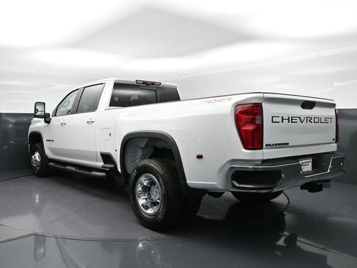 2026 Chevrolet Silverado 3500 LT