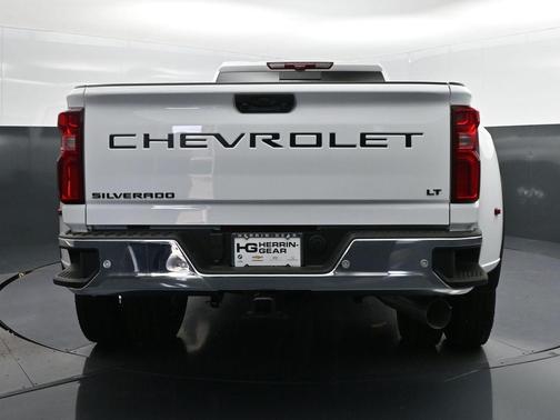 2026 Chevrolet Silverado 3500 LT