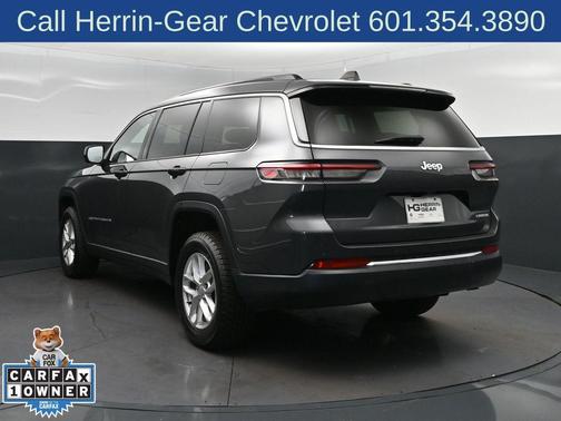 Baltic Gray Metallic Clearcoat 2024 Jeep Grand Cherokee L Laredo