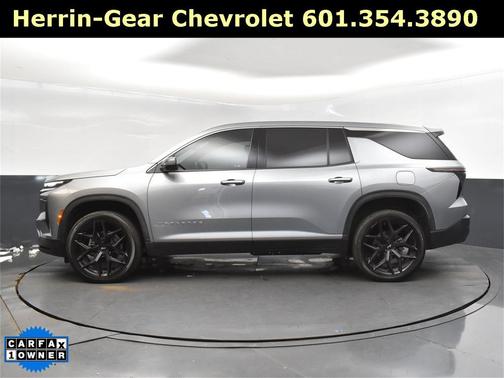 2024 Chevrolet Traverse LS