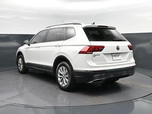 White 2018 Volkswagen Tiguan 2.0T SE