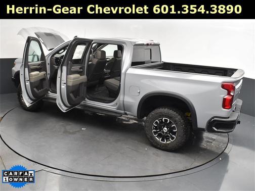 2025 Chevrolet Silverado 1500 ZR2