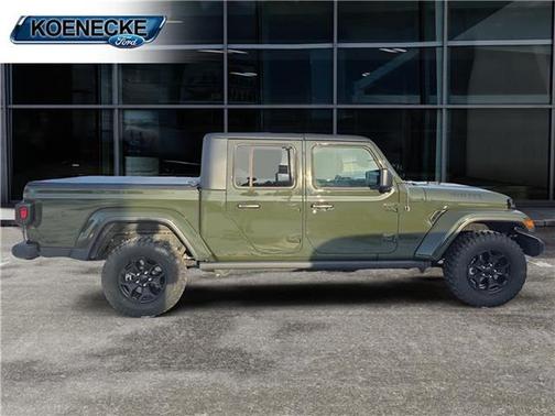 2023 Jeep Gladiator SPORT