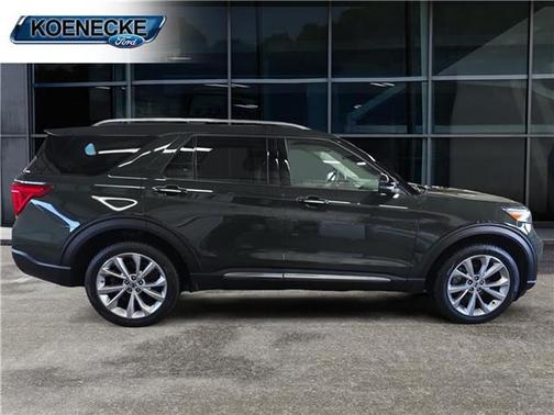 2023 Ford Explorer PLATINUM