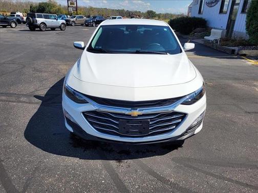 2024 Chevrolet Malibu LT W/1LT
