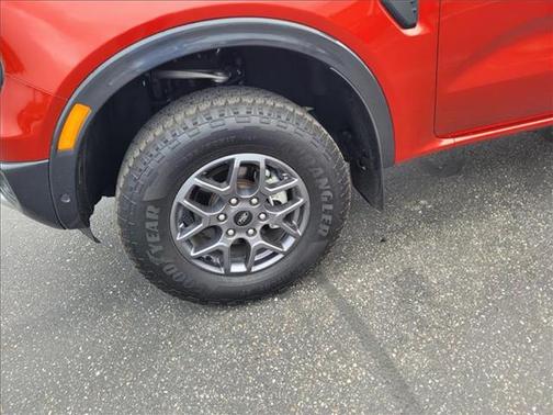 HOT PEPPER RED MET TINT CC 2024 Ford Ranger XLT
