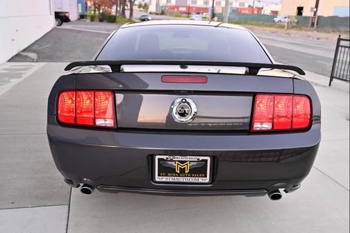 2007 Ford Mustang GT Premium