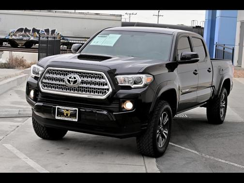 2016 Toyota Tacoma TRD Sport