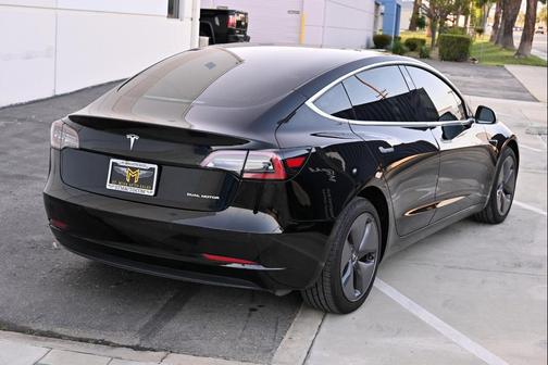 Black 2019 Tesla Model 3 Long Range