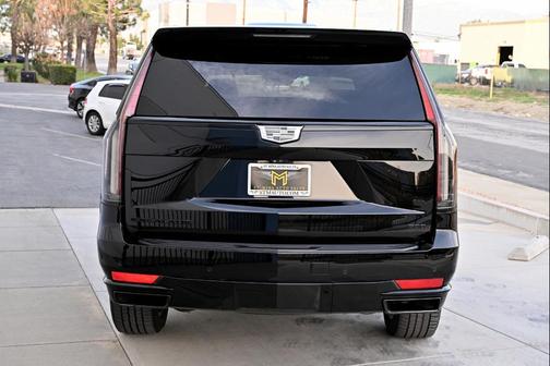 2021 Cadillac Escalade Sport