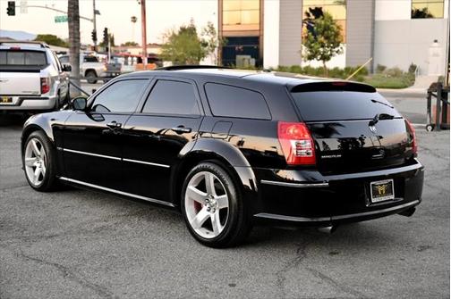 2007 Dodge Magnum SRT8 RWD