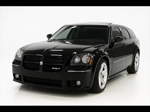 2007 Dodge Magnum SRT8 RWD