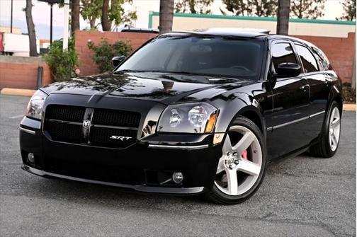 2007 Dodge Magnum SRT8 RWD