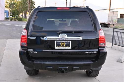Black 2008 Toyota 4Runner SR5
