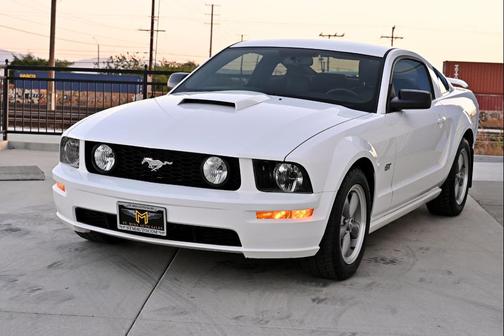 2006 Ford Mustang GT Premium